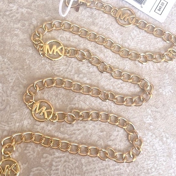 Brand New Michael Kors Gold Tone Logo Metal Chain Belt Adjustable Length main image 3